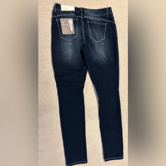 Cato Denim - Picture 5 of 5